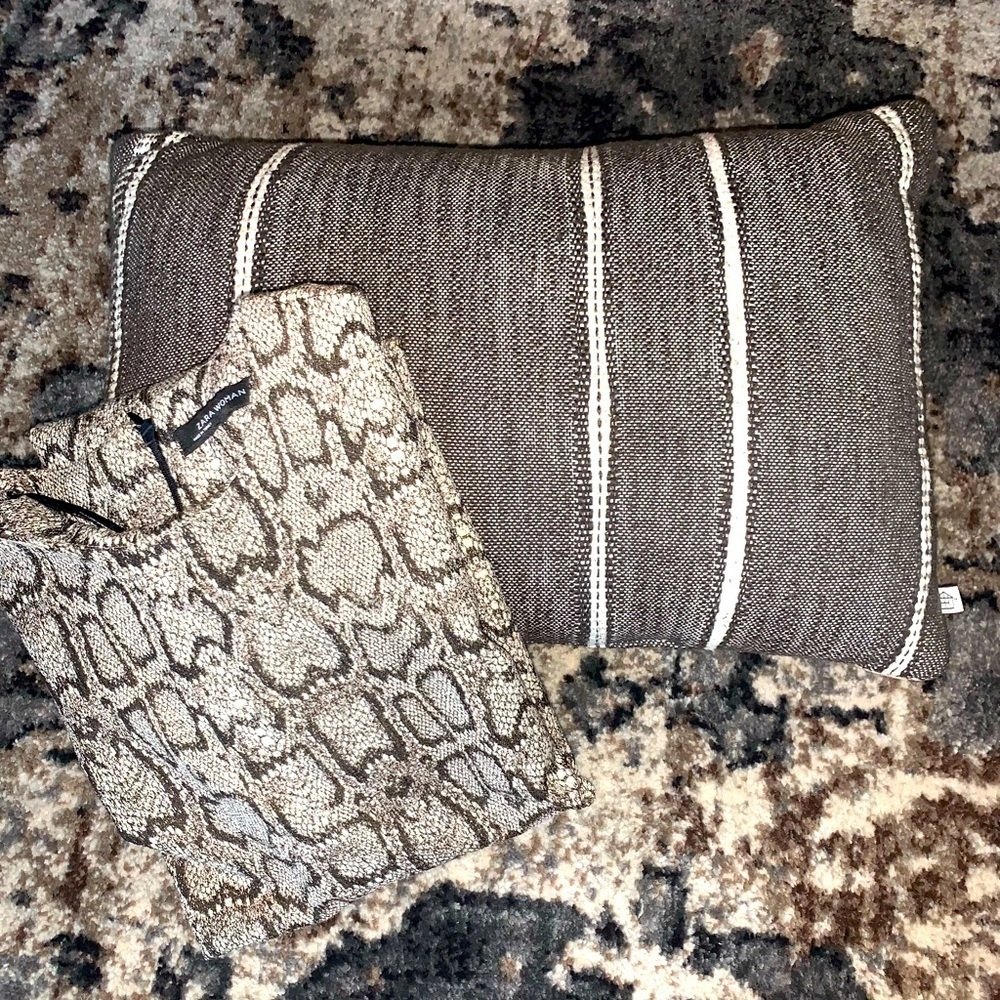 T shirt snake print dress from‎ Zara